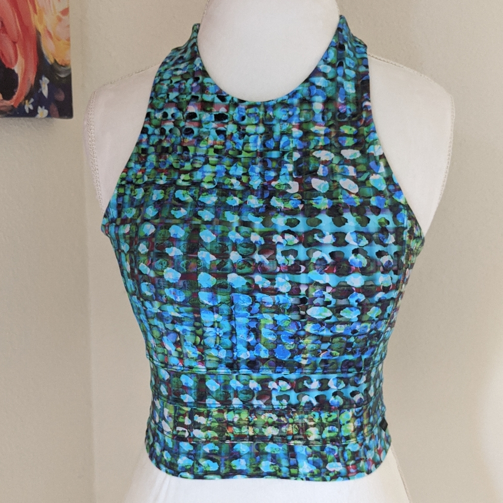 Saucony Athletic Crop Top